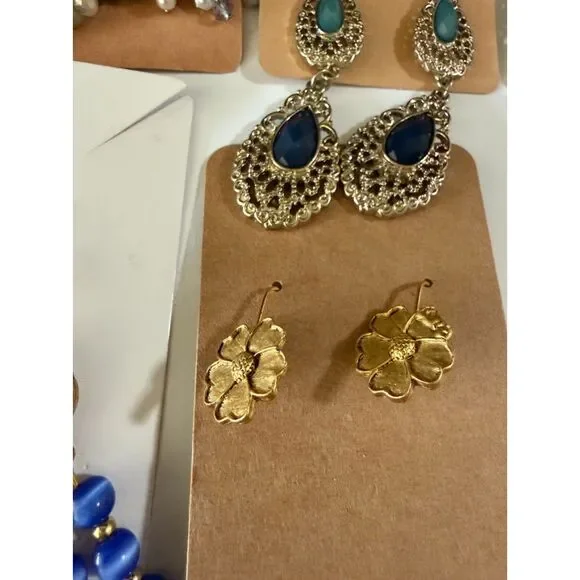 Its all about dandles 8 pairs - Picture 7 of 9